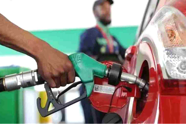 Dossier spécial/ De l’importation à la régulation des prix : comment le Togo maintient quotidiennement le carburant en flux continu