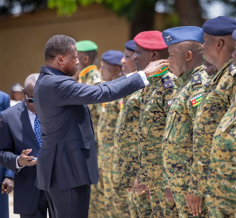 66è anniversaire de l’indépendance : reconnaissance aux forces armées