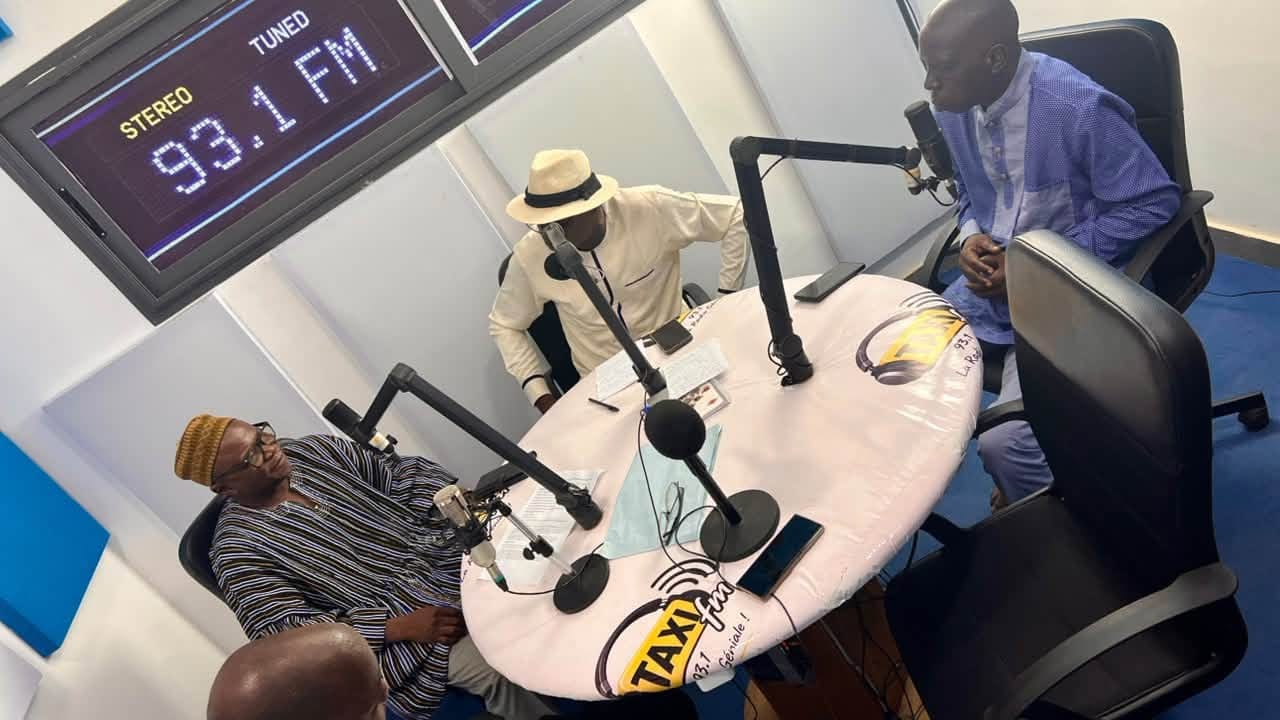 Média : Taxi FM s’offre un nouveau toit et donne un nouvel élan à ses ondes