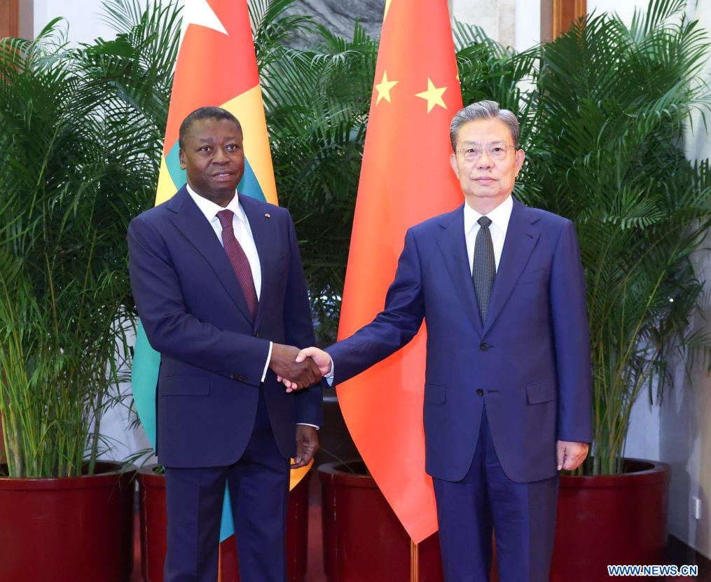 Pékin : rencontre entre Faure Gnassingbé et le Premier ministre chinois Li Qiang, plusieurs documents de coopération signés