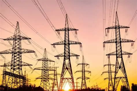 Togo : le gouvernement réforme le secteur de l’électricité pour renforcer les investissements et l’accès à l’énergie