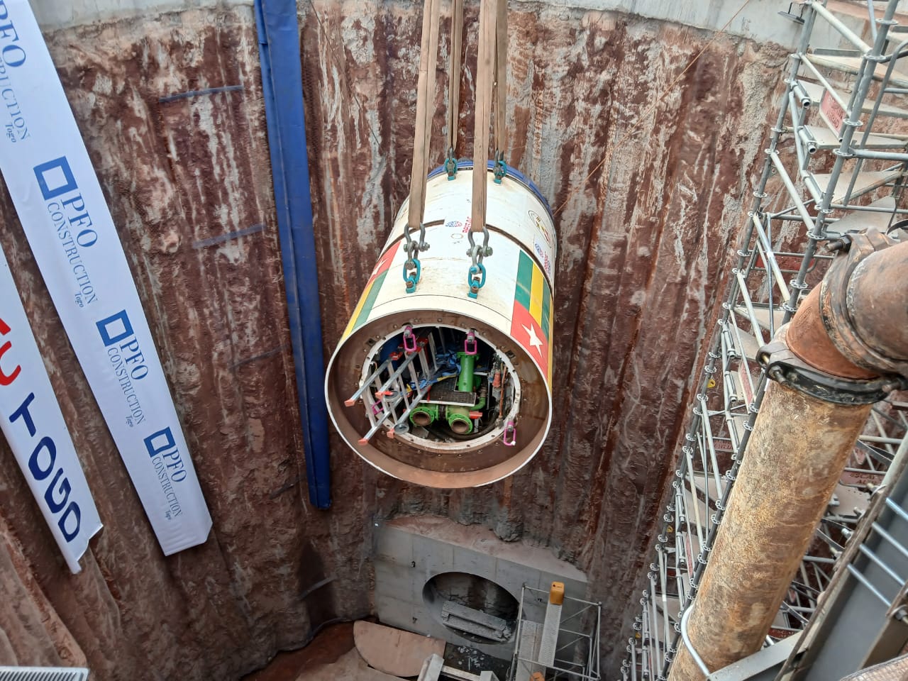 Grand Lomé : le micro-tunnelier Mawuse descend sous terre, une étape décisive du projet RAINE et un espoir face aux inondations