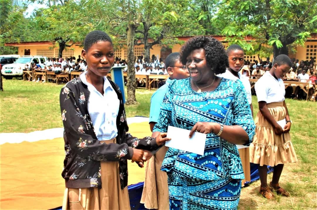 Journée internationale de la fille : 30 meilleures élèves du BEPC 2026 récompensées à Kpalimé